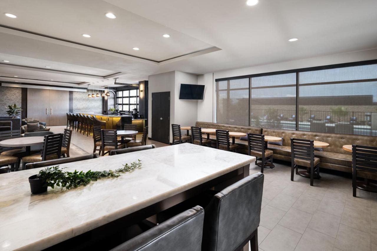 Springhill By Marriott Silicon Valley Hotel 2*